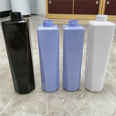 カスタマイズされる33mm詰め替え式はポンプ28mmを搭載するプラスチック ディスペンサーのびんを着色する