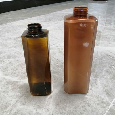 カスタマイズされる33mm詰め替え式はポンプ28mmを搭載するプラスチック ディスペンサーのびんを着色する