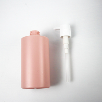500ml HDPEのシャンプーおよびコンディショナーのための化粧品のびん手の洗浄ボディ ミルクびんの空のプラスチックびん
